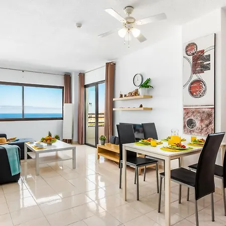 1409 Luxury Paraiso Sea View Apartment *